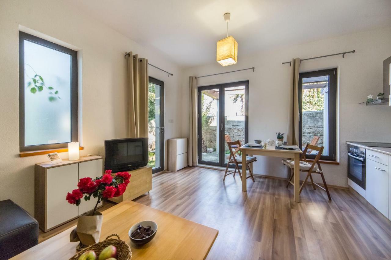Apartment Peaceful Oasis Makarska Exterior photo